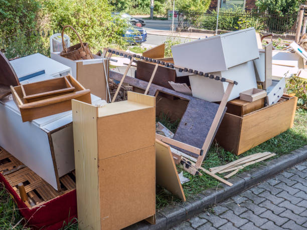 Best Retail Junk Removal  in Litchfield, MI